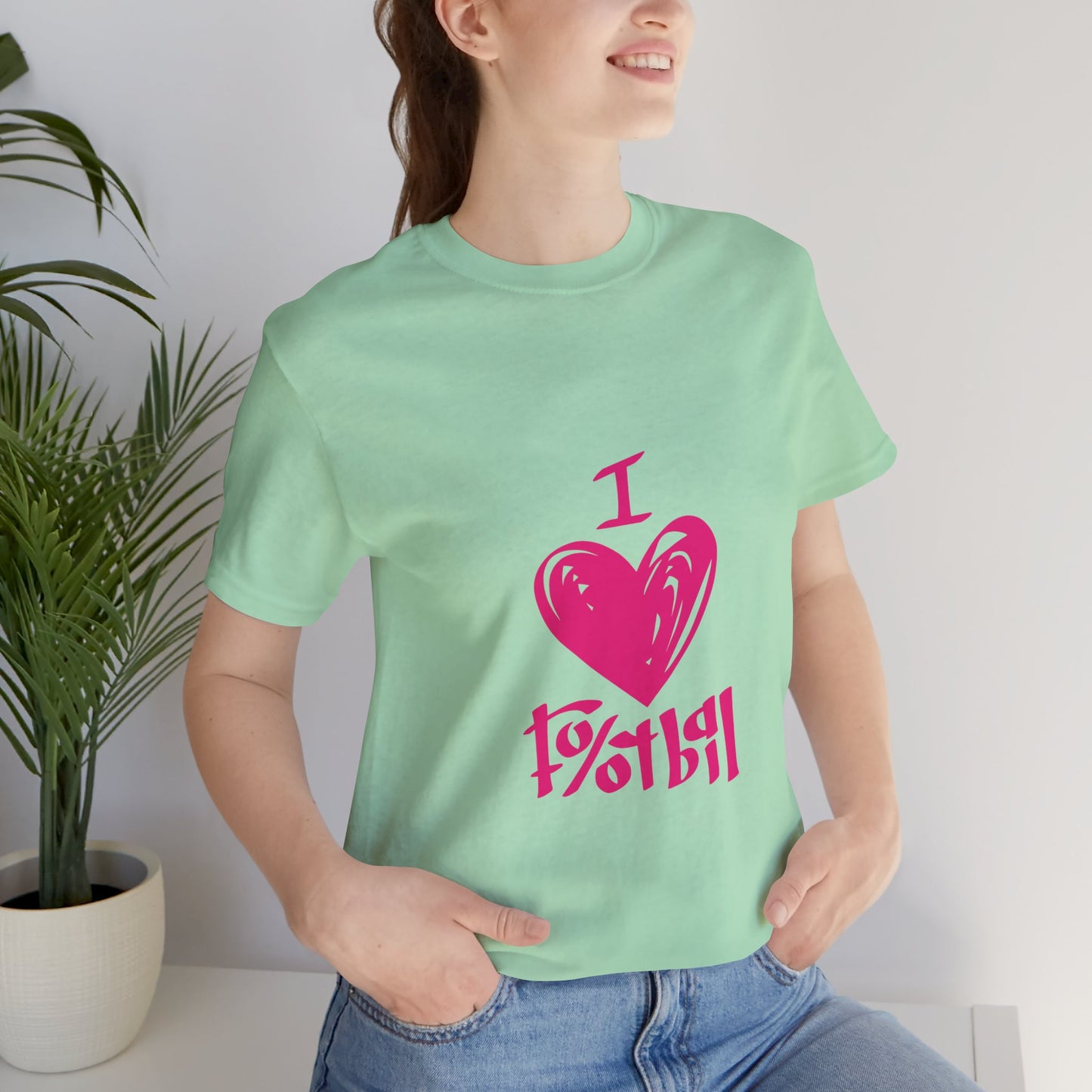 "I Love Football" T-Shirt | Classic Game Day Tee - Perfect for Sports Fans, Game Day, Birthday Gifts, Casual Wear, Team Spirit
